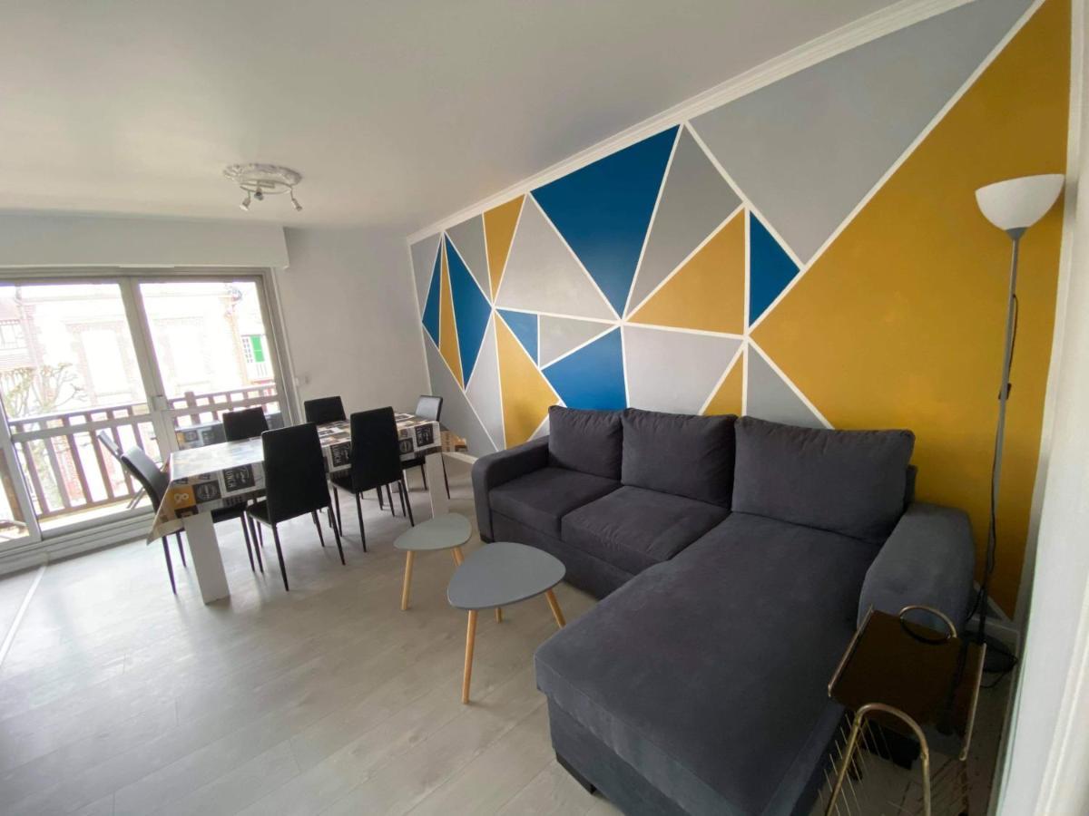 Cabourg centre, appartement pour 5 personnes à 100m de la mer Extérieur photo